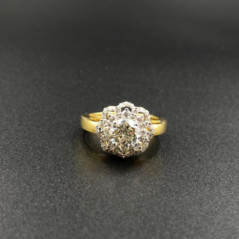 Lona Diamond Ring image 3