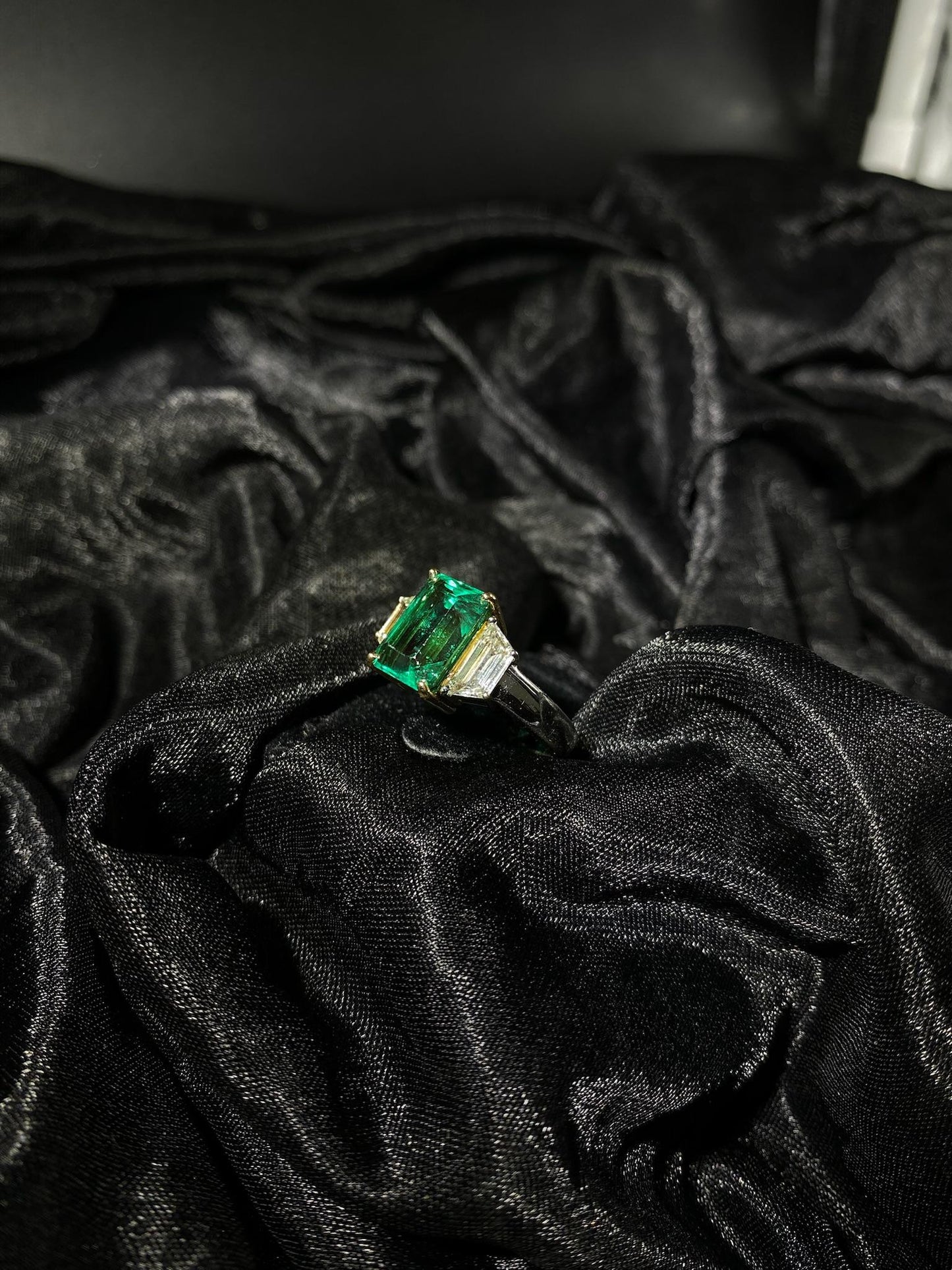 3.84 Carat Natural Columbian Minor Emerald and Diamond Ring