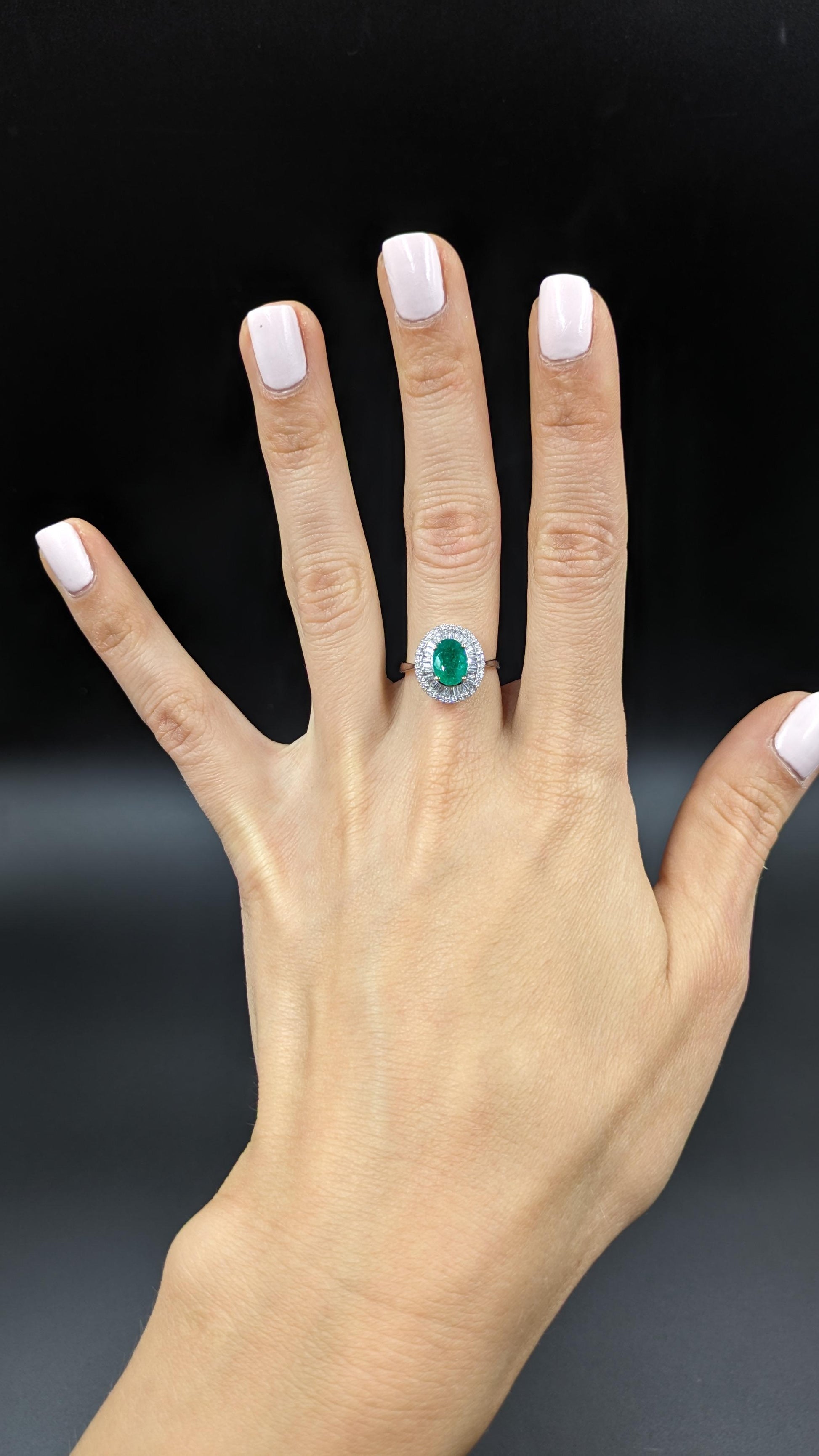 Emerald and Diamond 18K Gold Ring